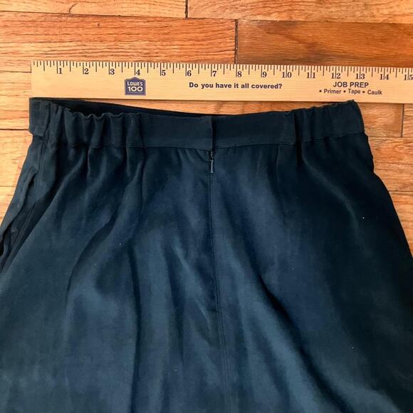 Karen Scott‎ Green Satin Long Midi Skirt with Pockets - Picture 5 of 7